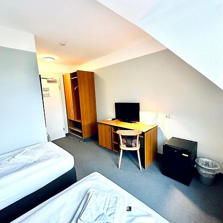 Hotel Brinckmansdorf Rostock Esterno foto